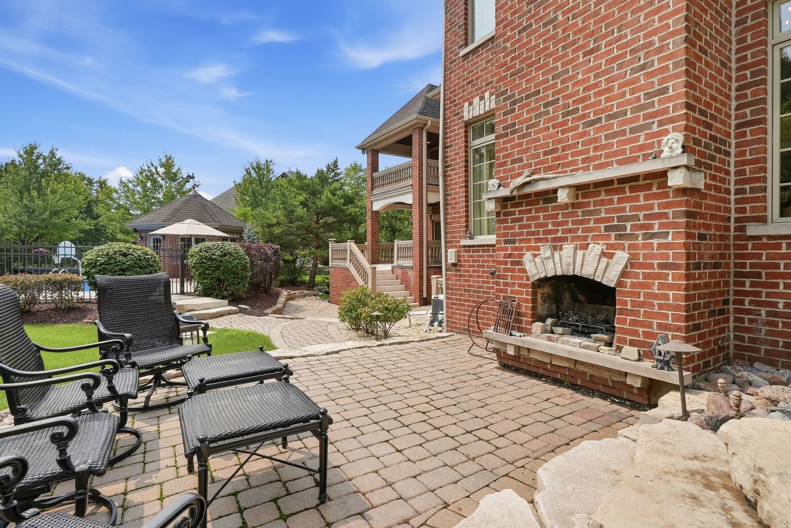 105 Forest Edge Drive