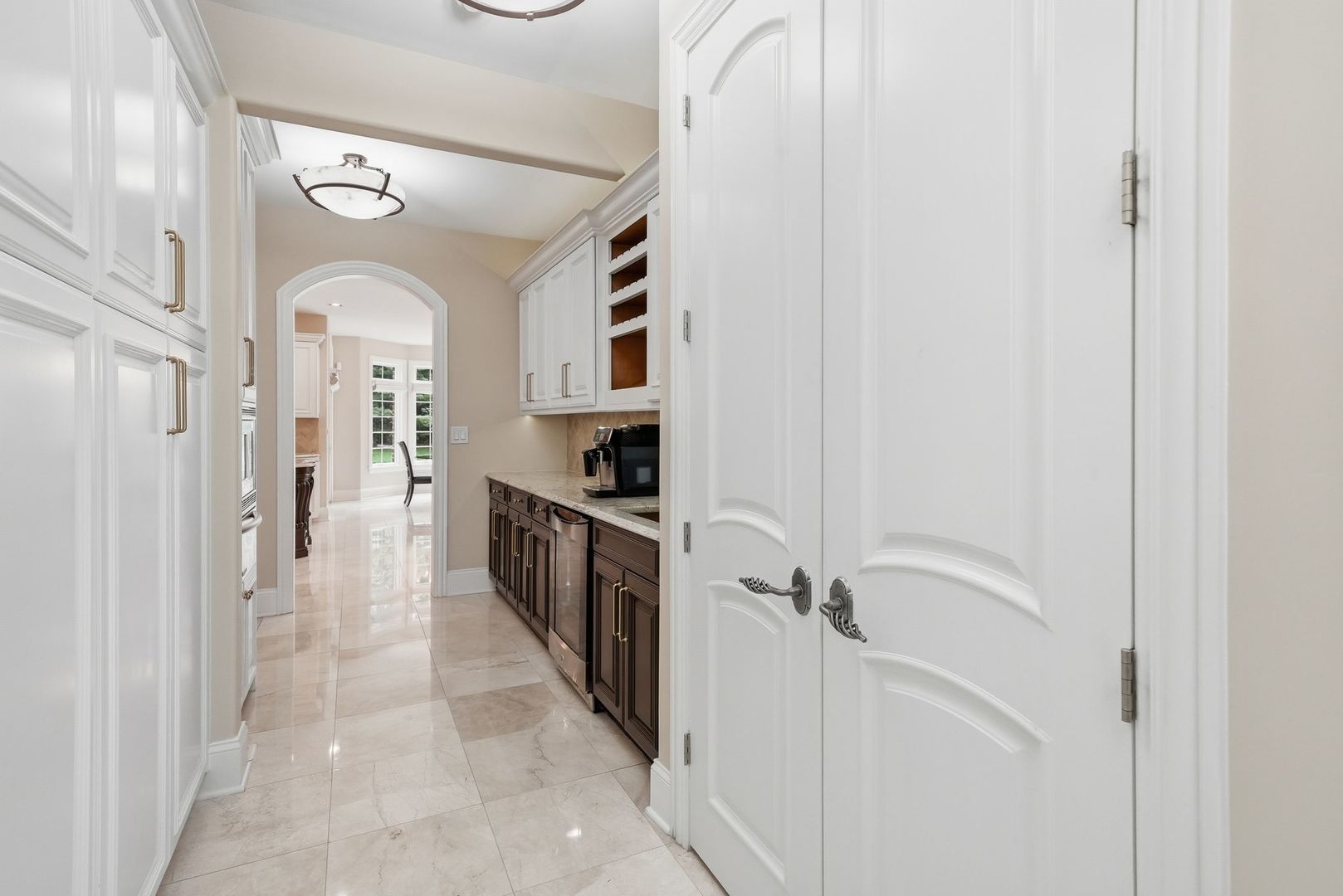 105 Forest Edge Drive