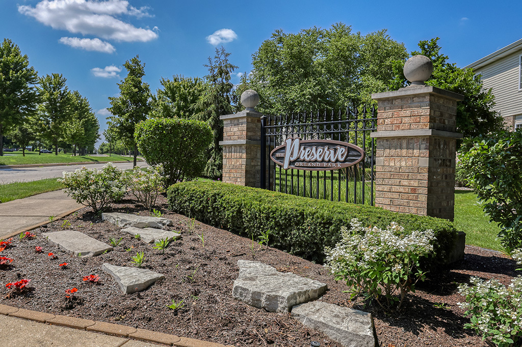 18106 Waterside Circle