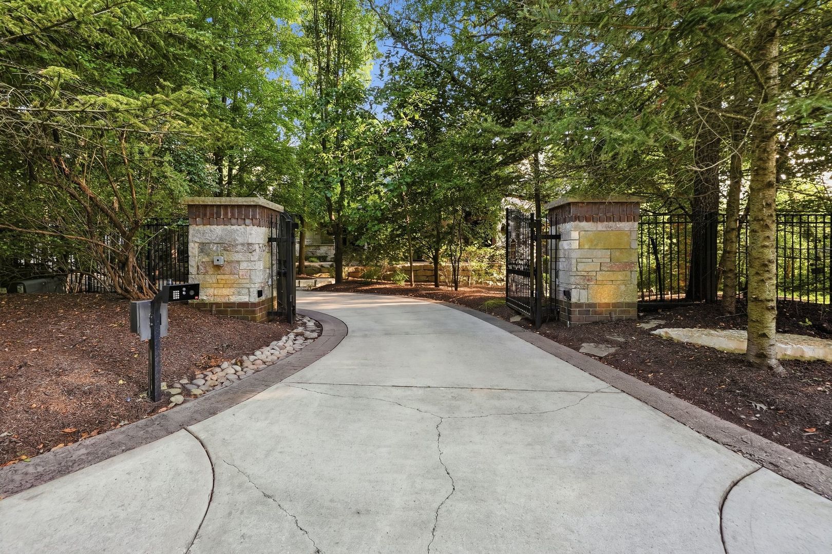 501 Chatfield Road