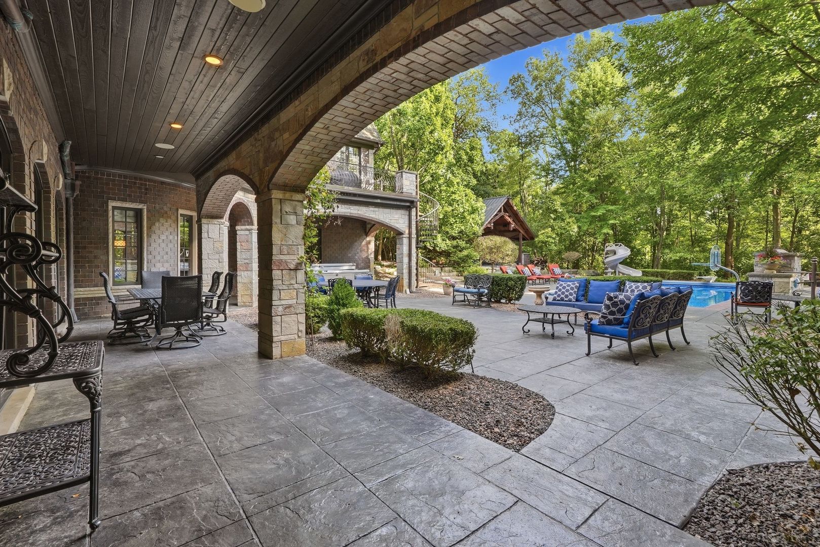 501 Chatfield Road