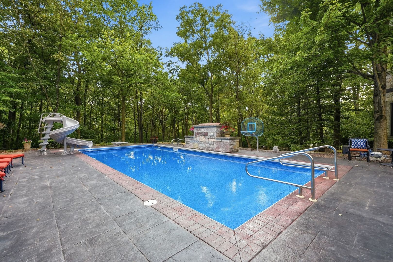 501 Chatfield Road
