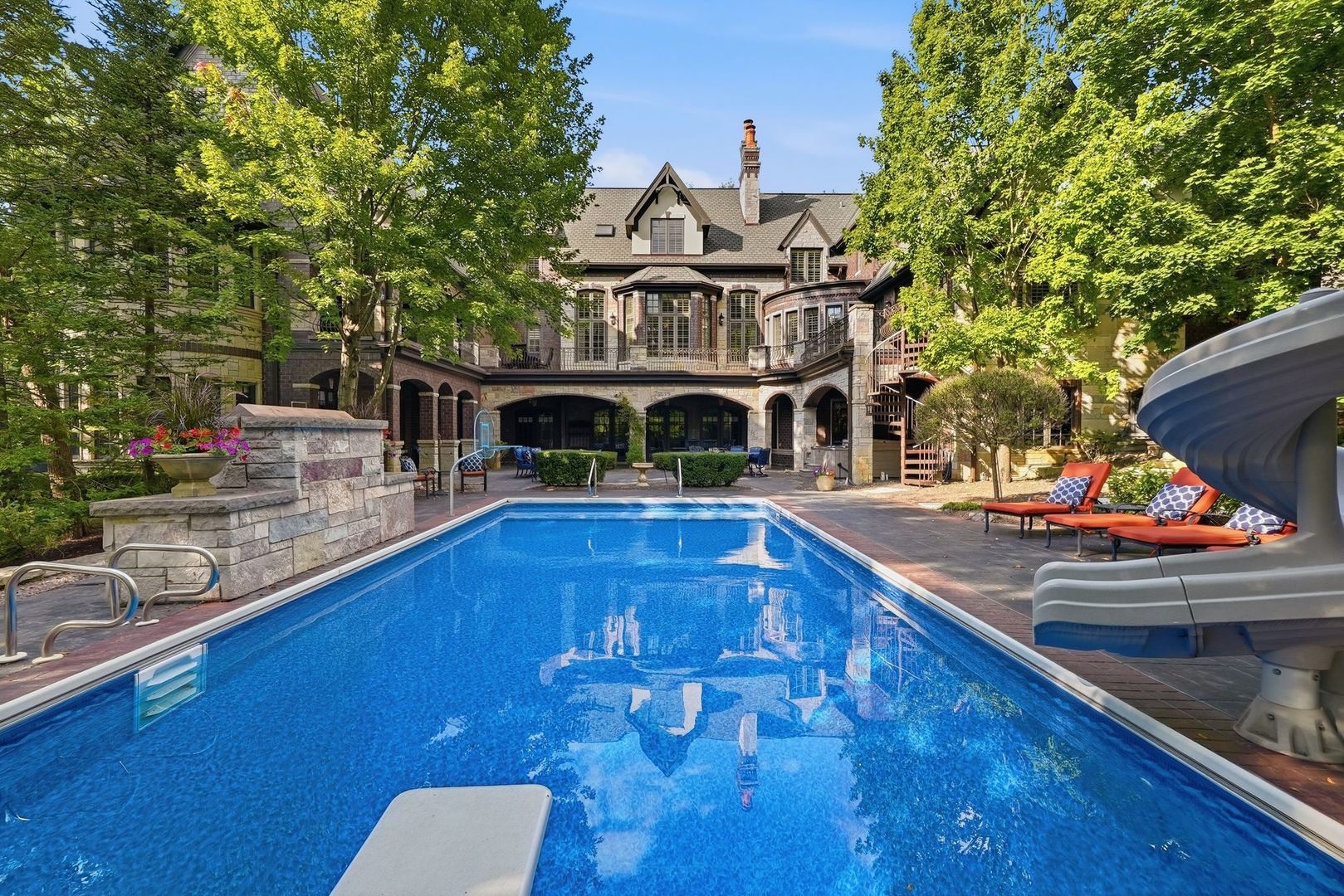 501 Chatfield Road
