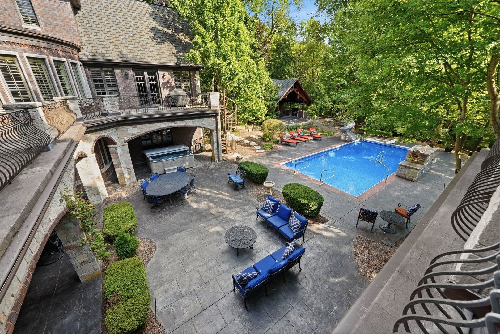 501 Chatfield Road
