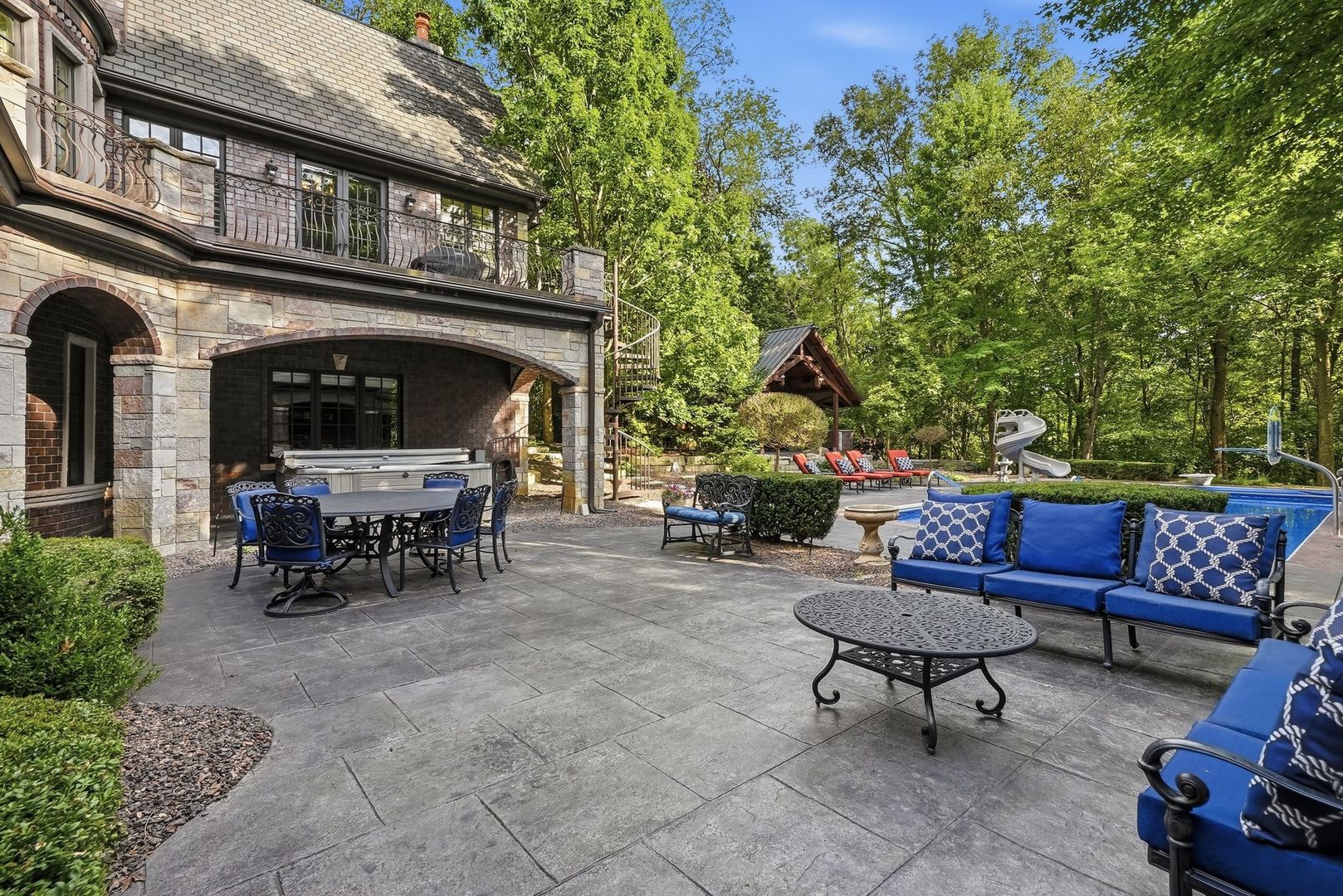 501 Chatfield Road
