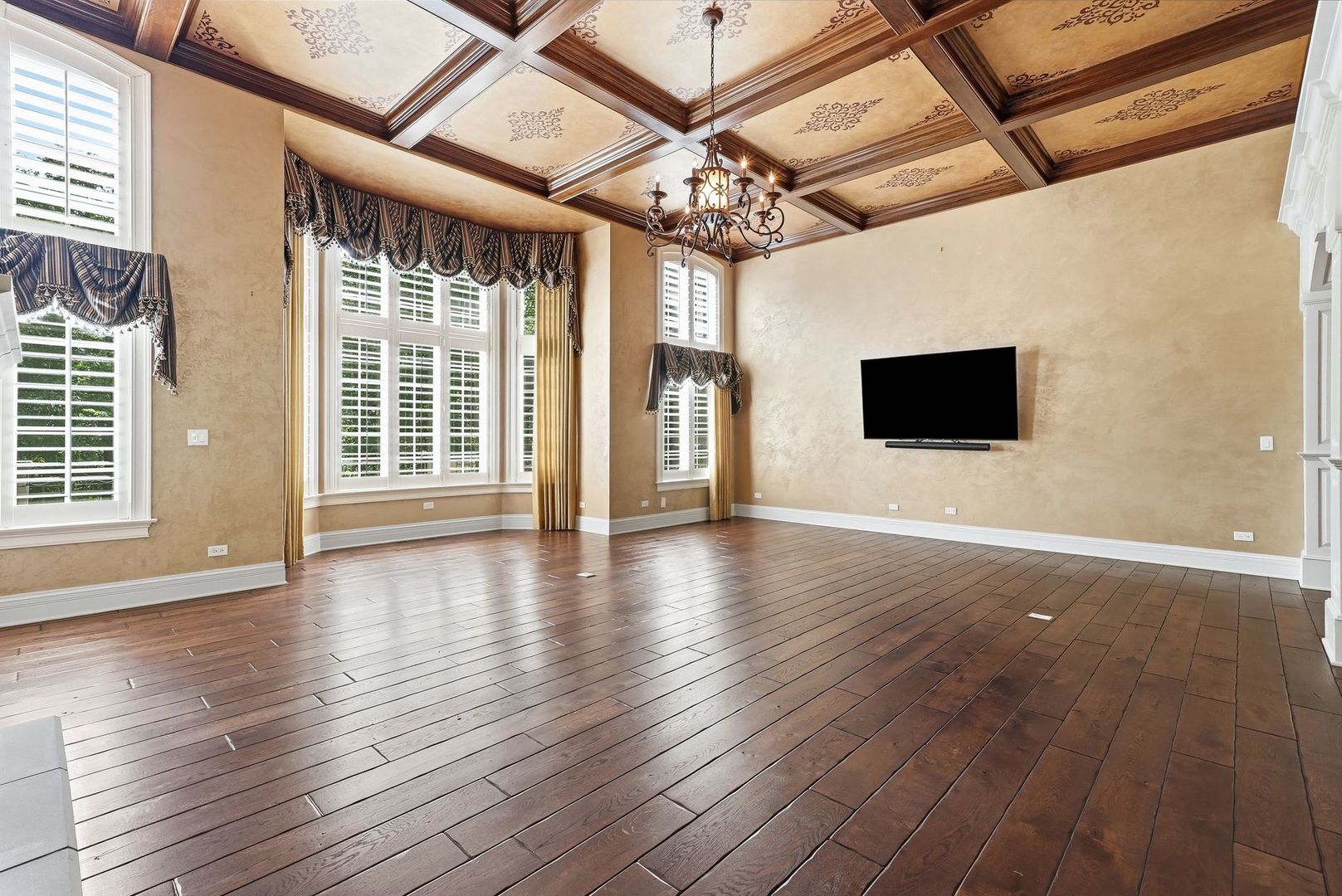 501 Chatfield Road