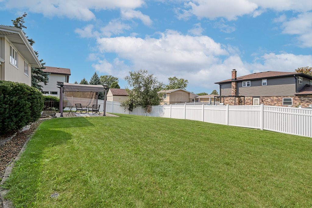 8238 164th Street