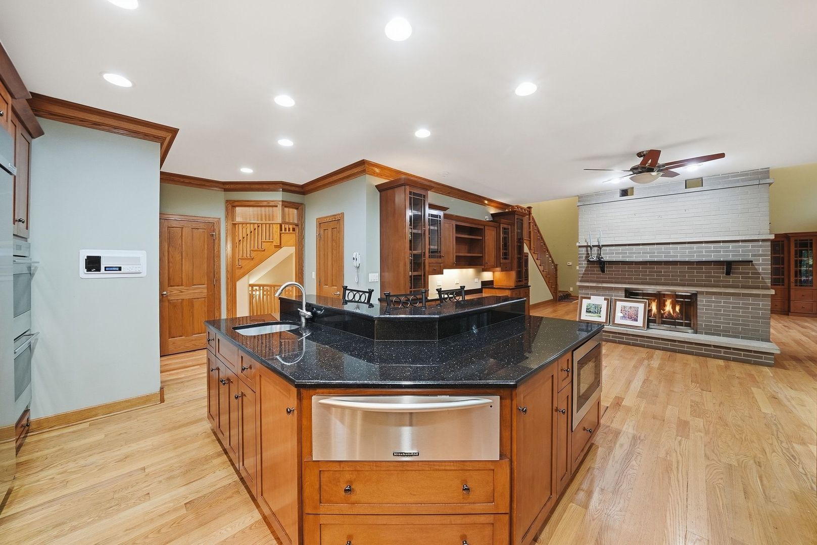 13001 Ravine Drive