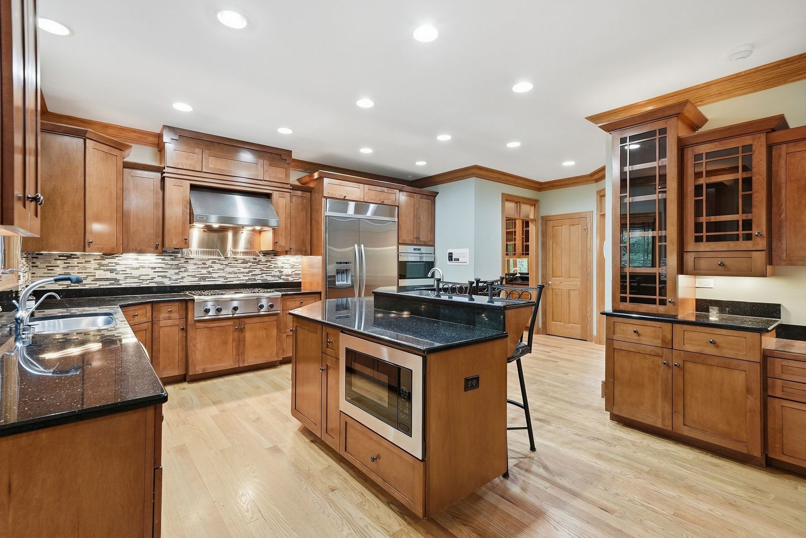13001 Ravine Drive