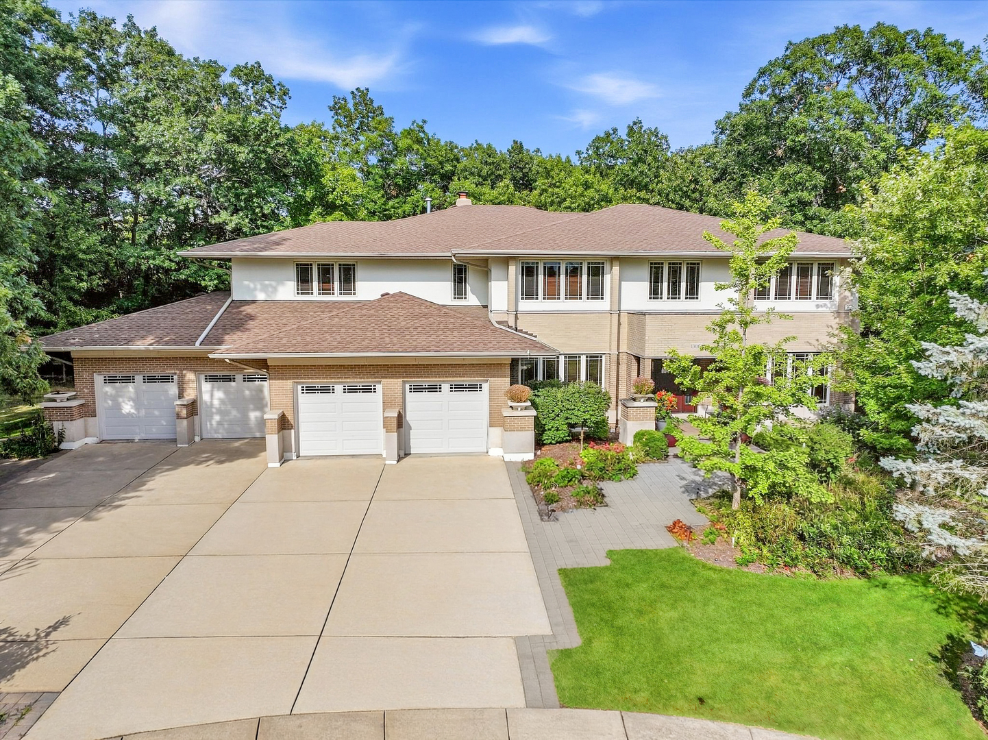 13001 Ravine Drive