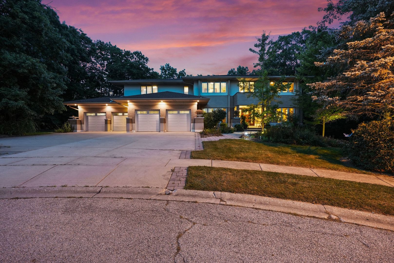 13001 Ravine Drive