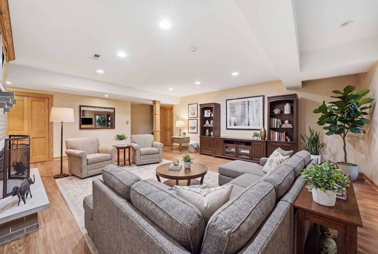 13001 Ravine Drive