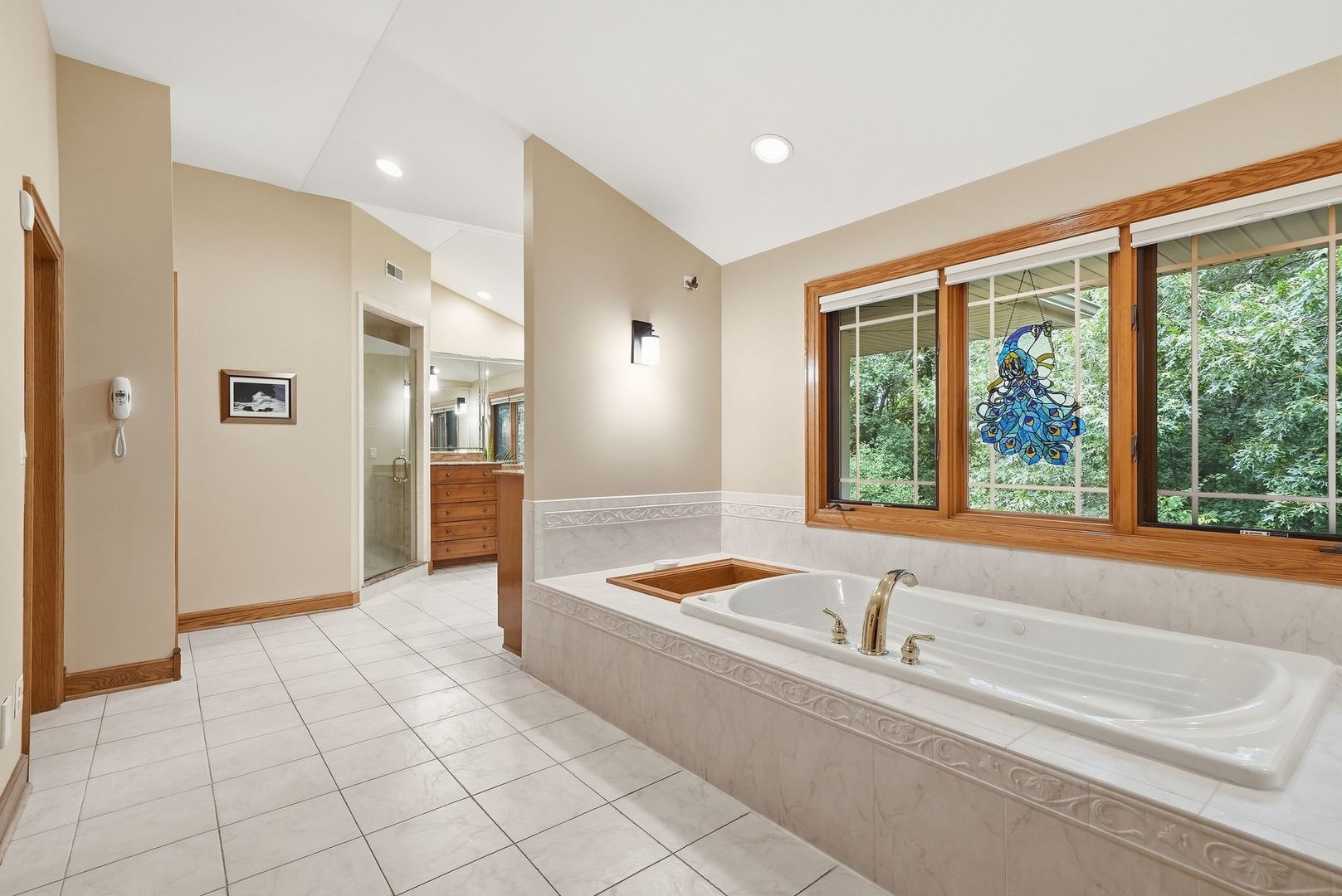 13001 Ravine Drive