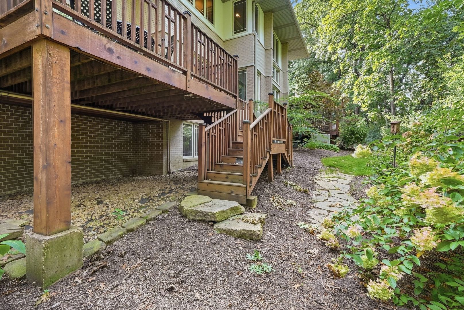 13001 Ravine Drive