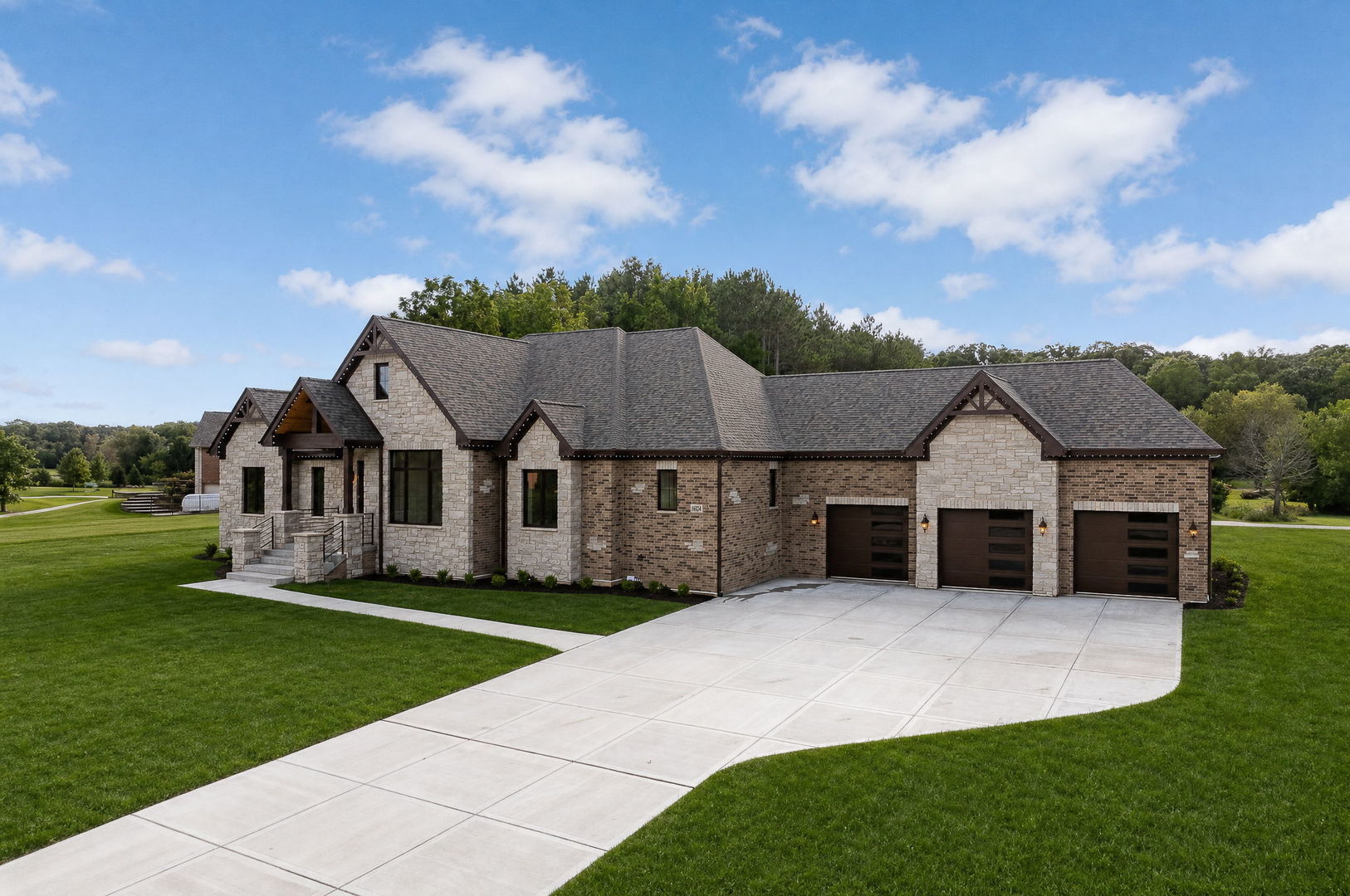 16514 Pine Hill Drive