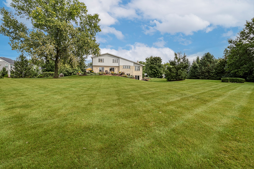 15433 W 163rd Street