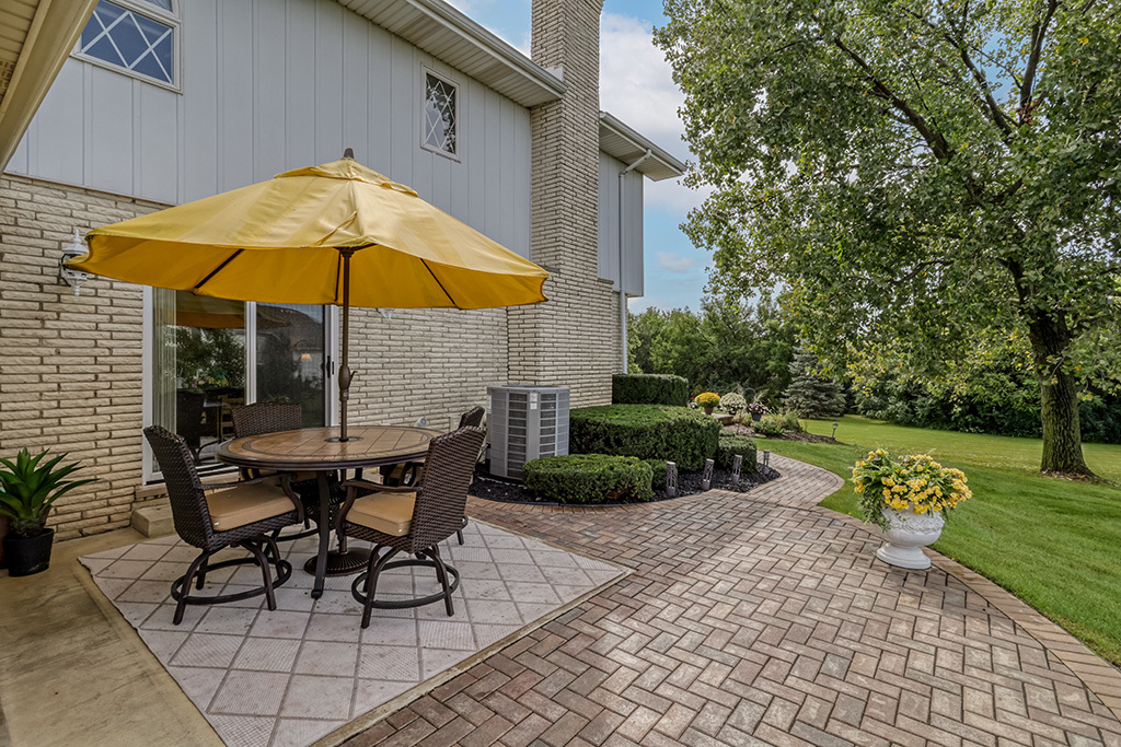 15433 W 163rd Street
