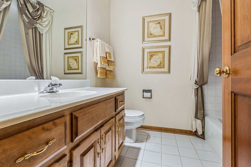 15433 W 163rd Street