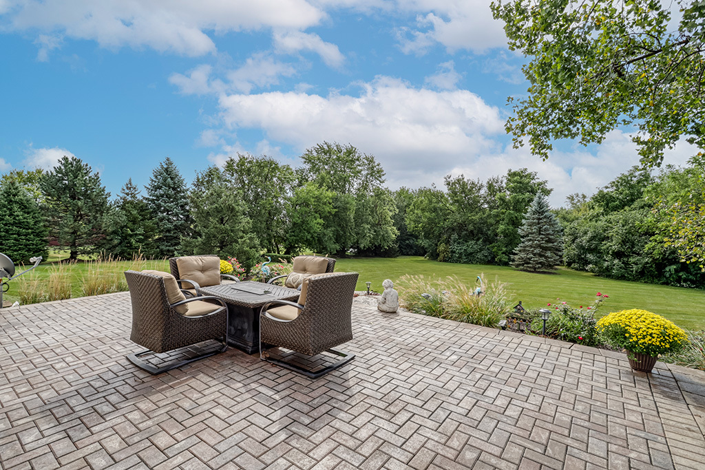 15433 W 163rd Street