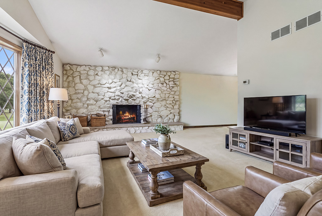 15433 W 163rd Street