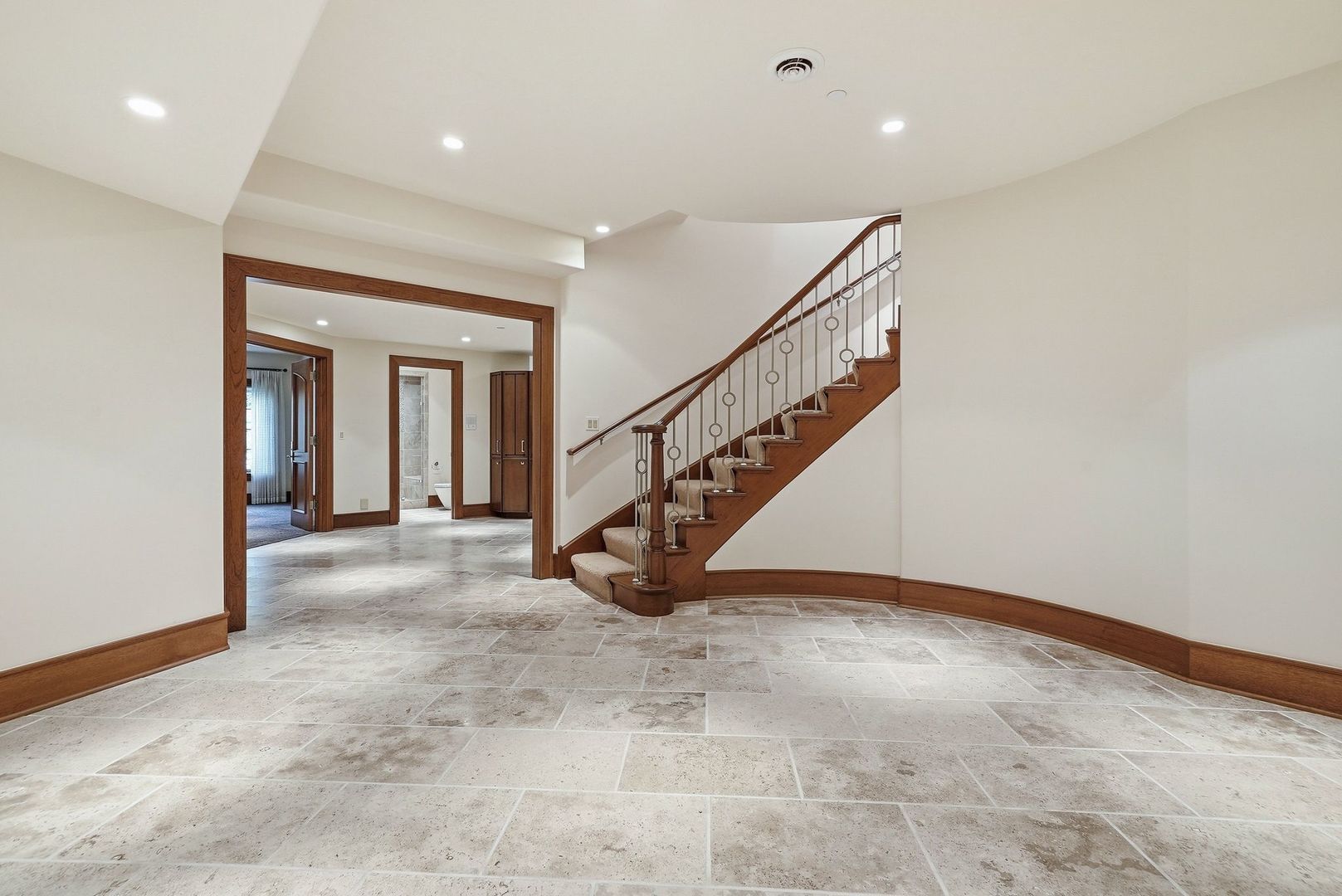 16 Riva Ridge