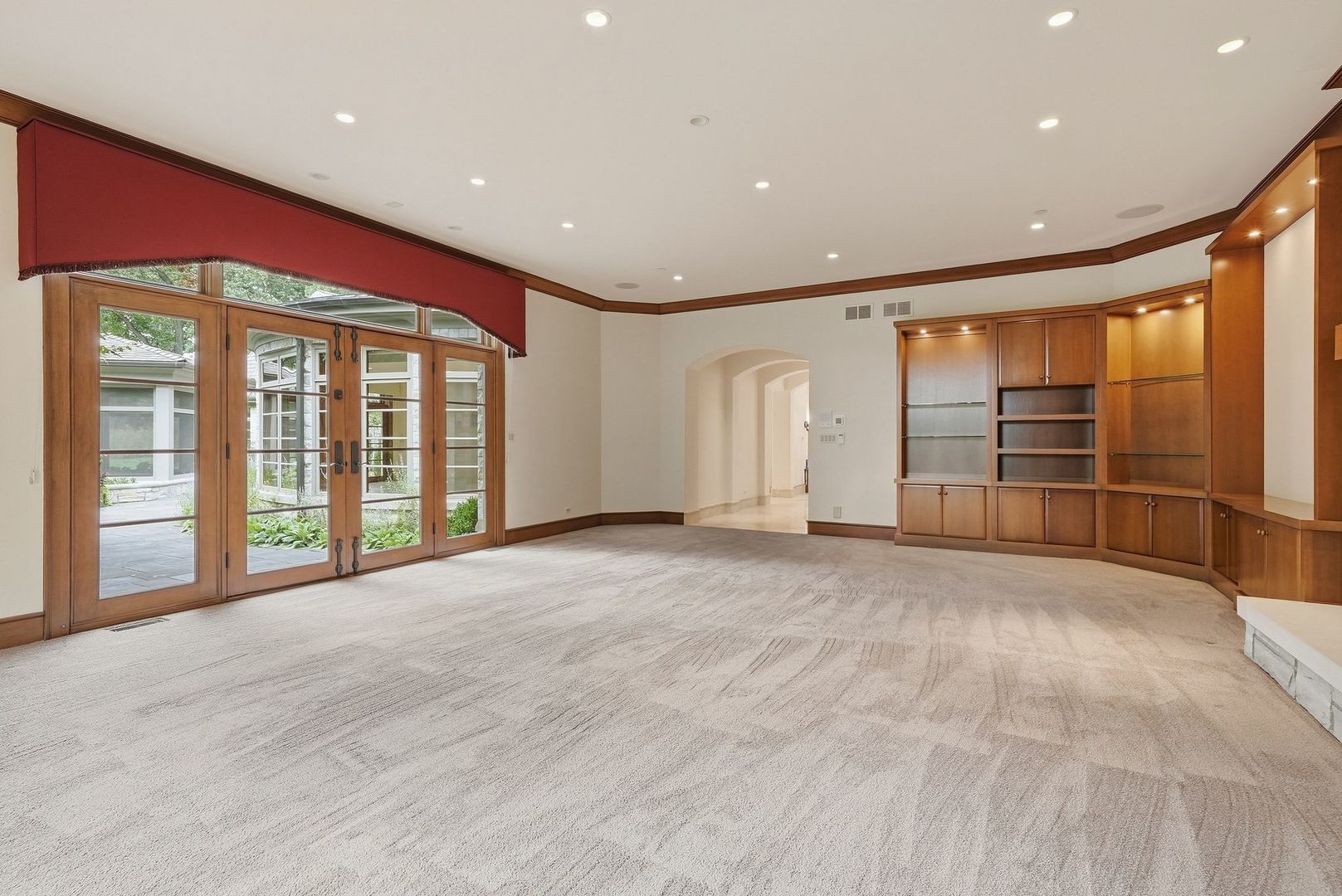 16 Riva Ridge