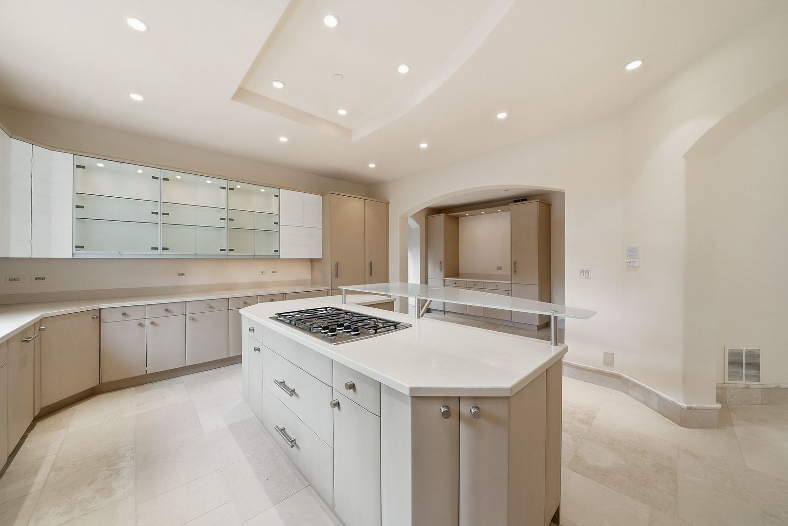 16 Riva Ridge
