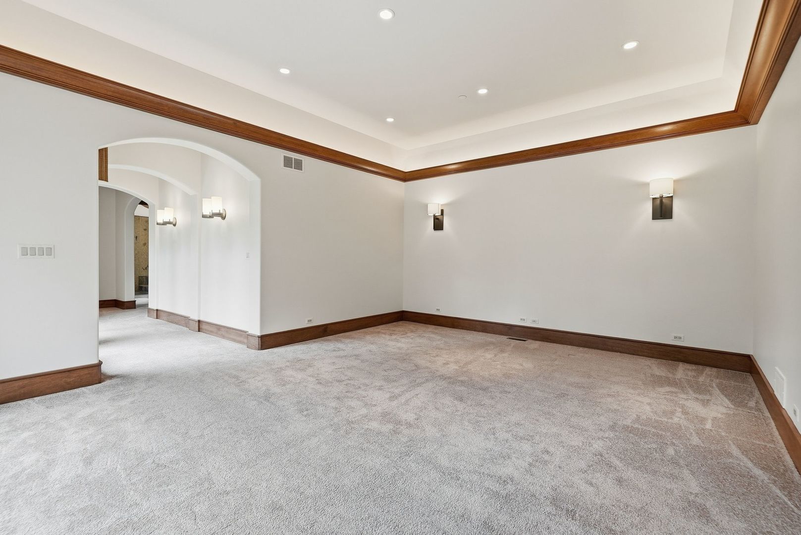 16 Riva Ridge