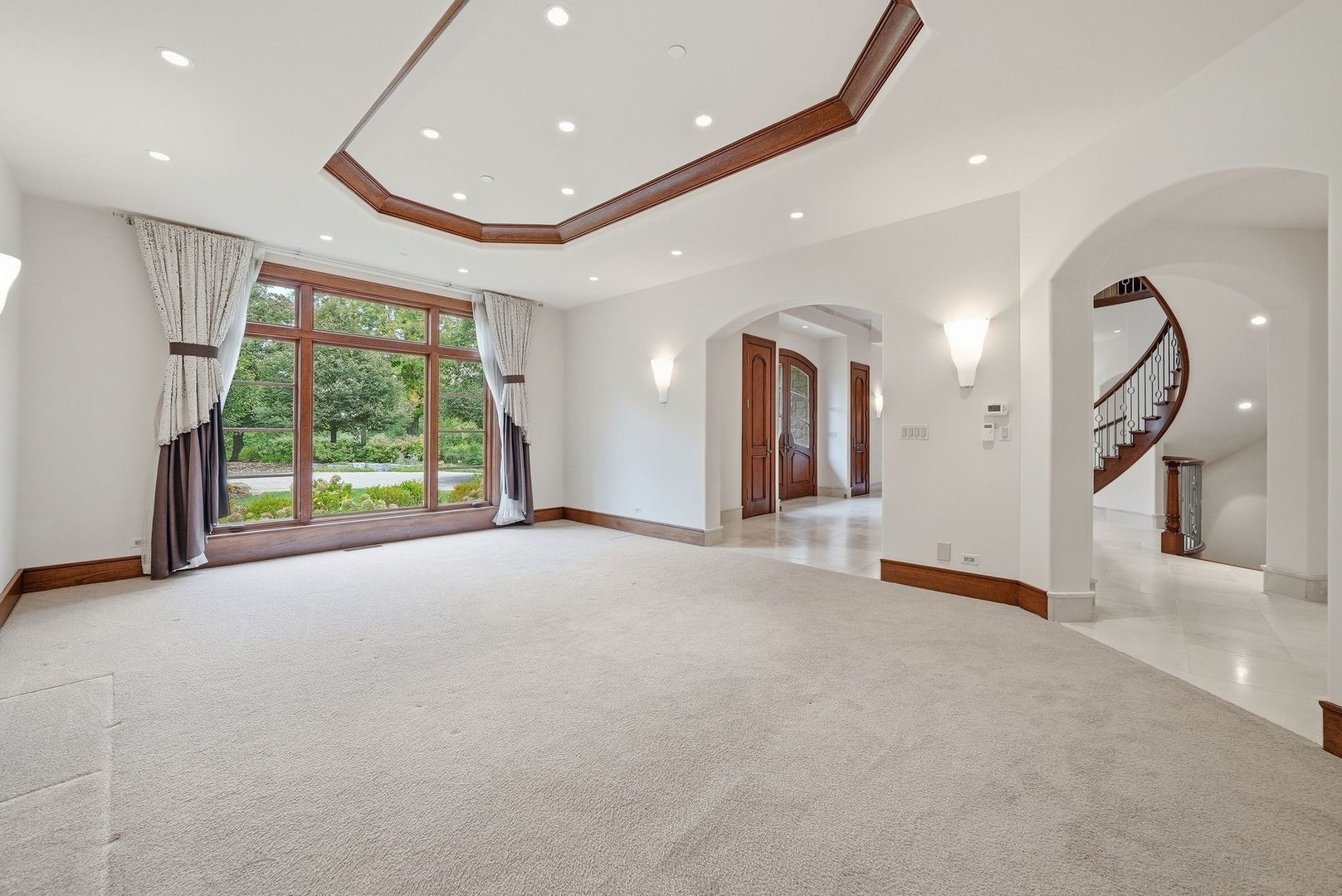 16 Riva Ridge