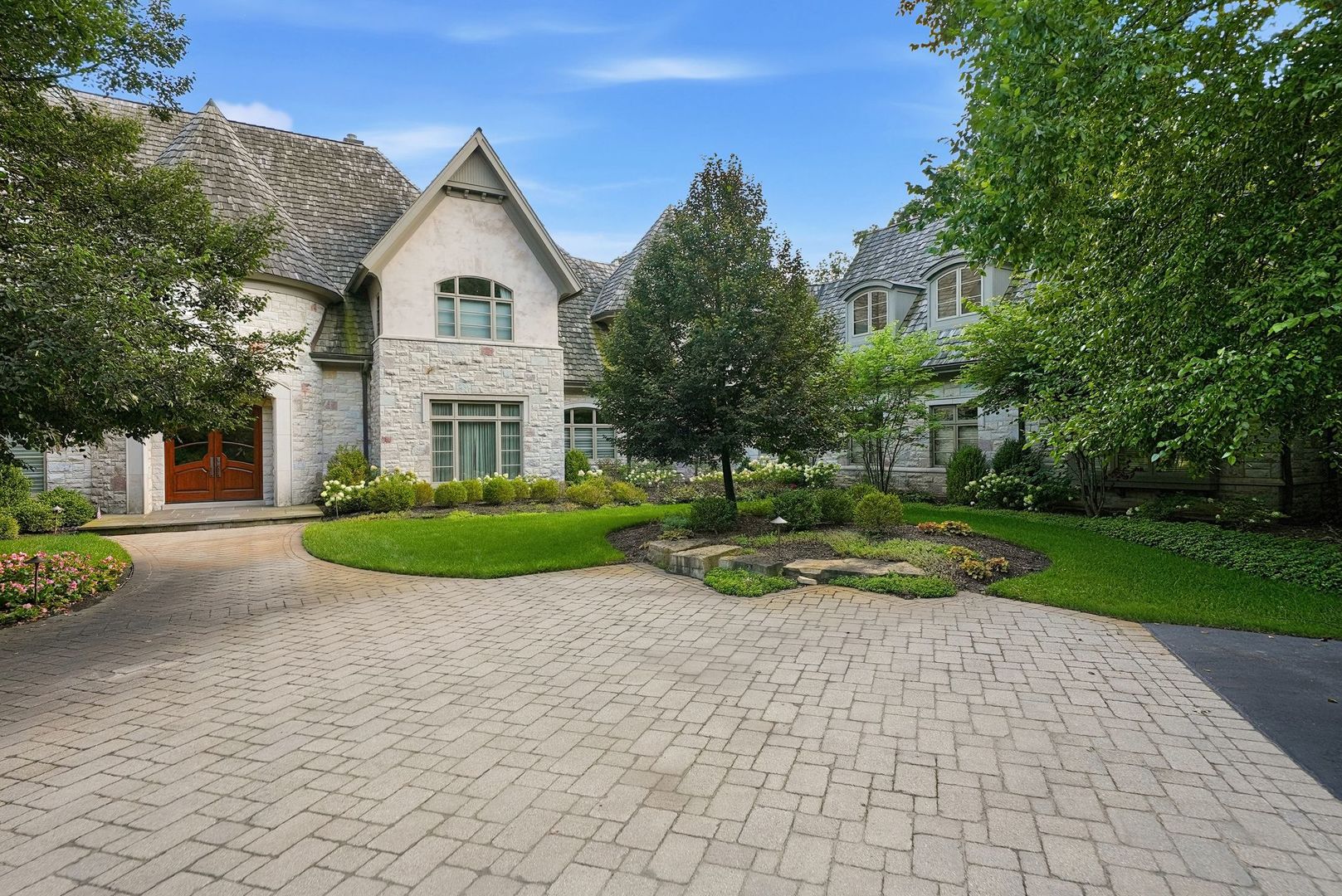 16 Riva Ridge