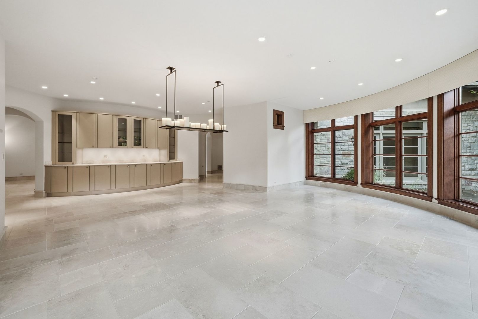 16 Riva Ridge
