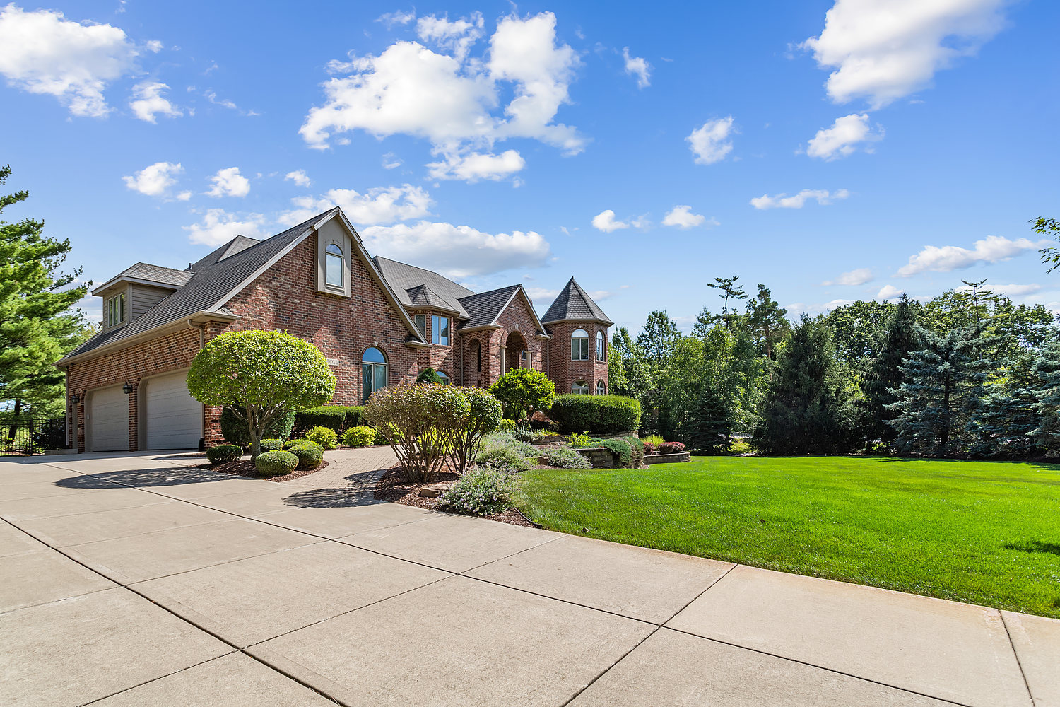 14044 W Austrian Court