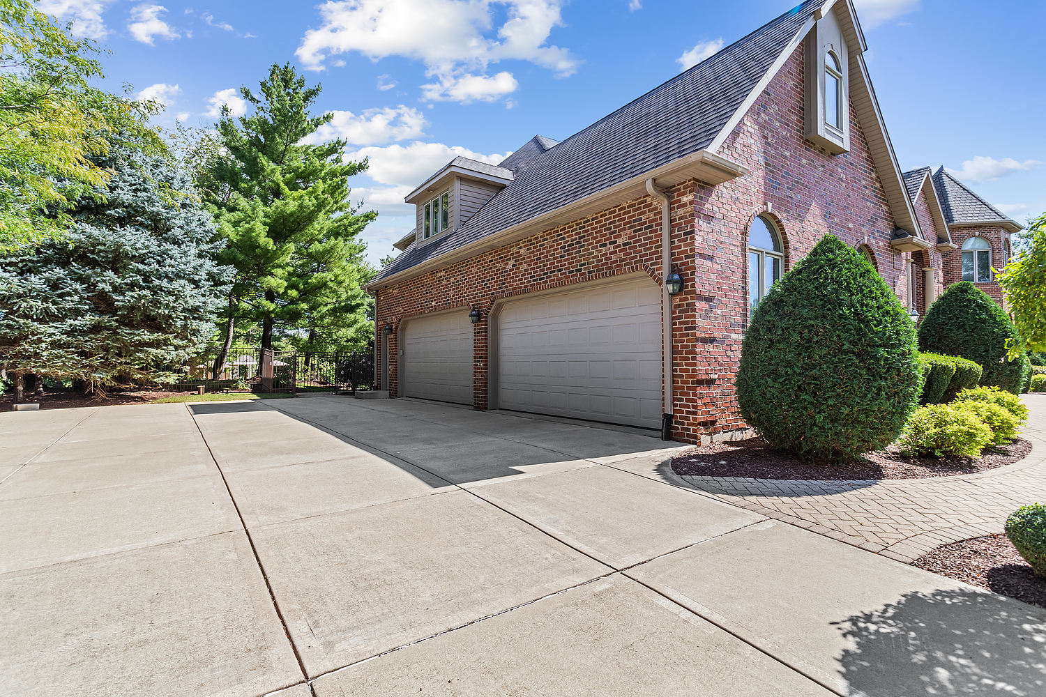 14044 W Austrian Court
