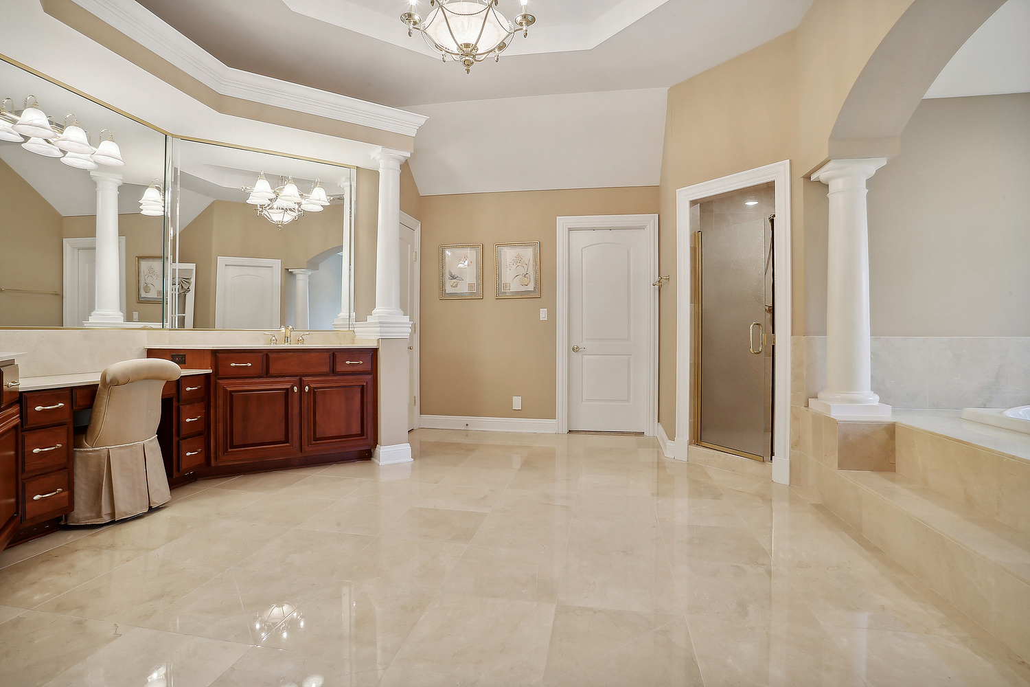 14044 W Austrian Court