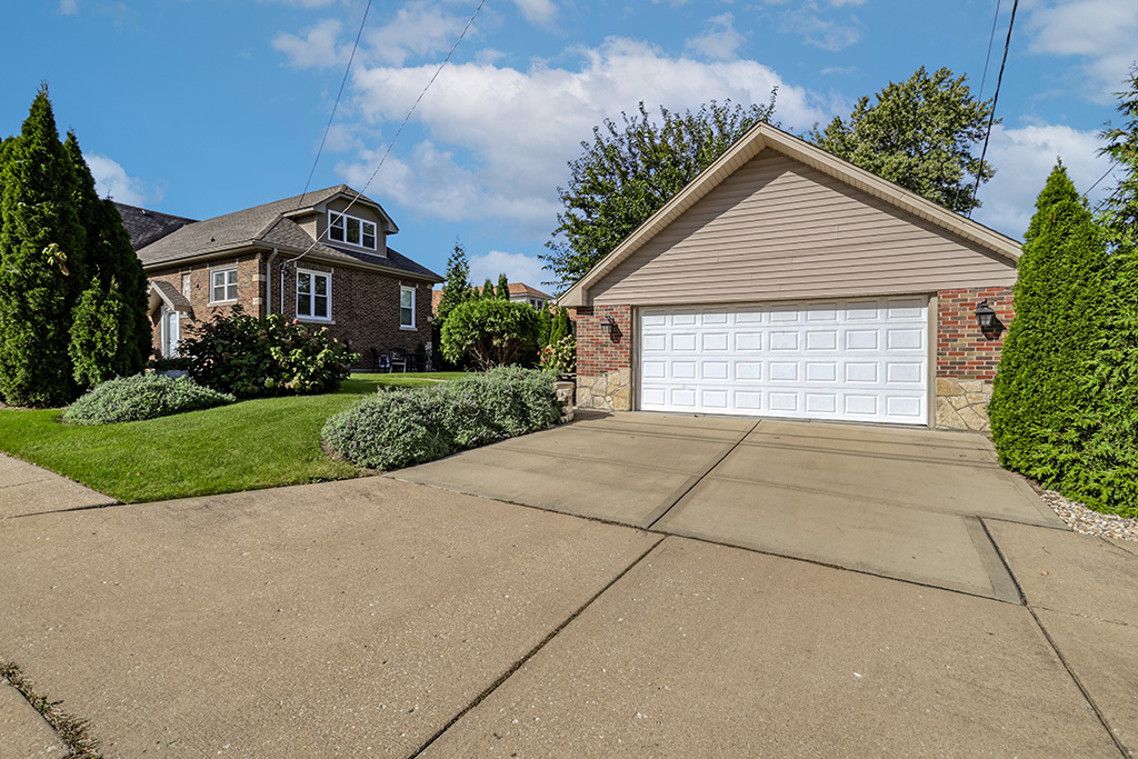 713 Mccarthy Road
