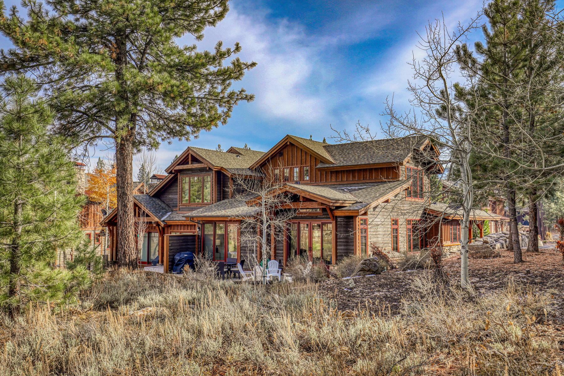 10236 Valmont Trail