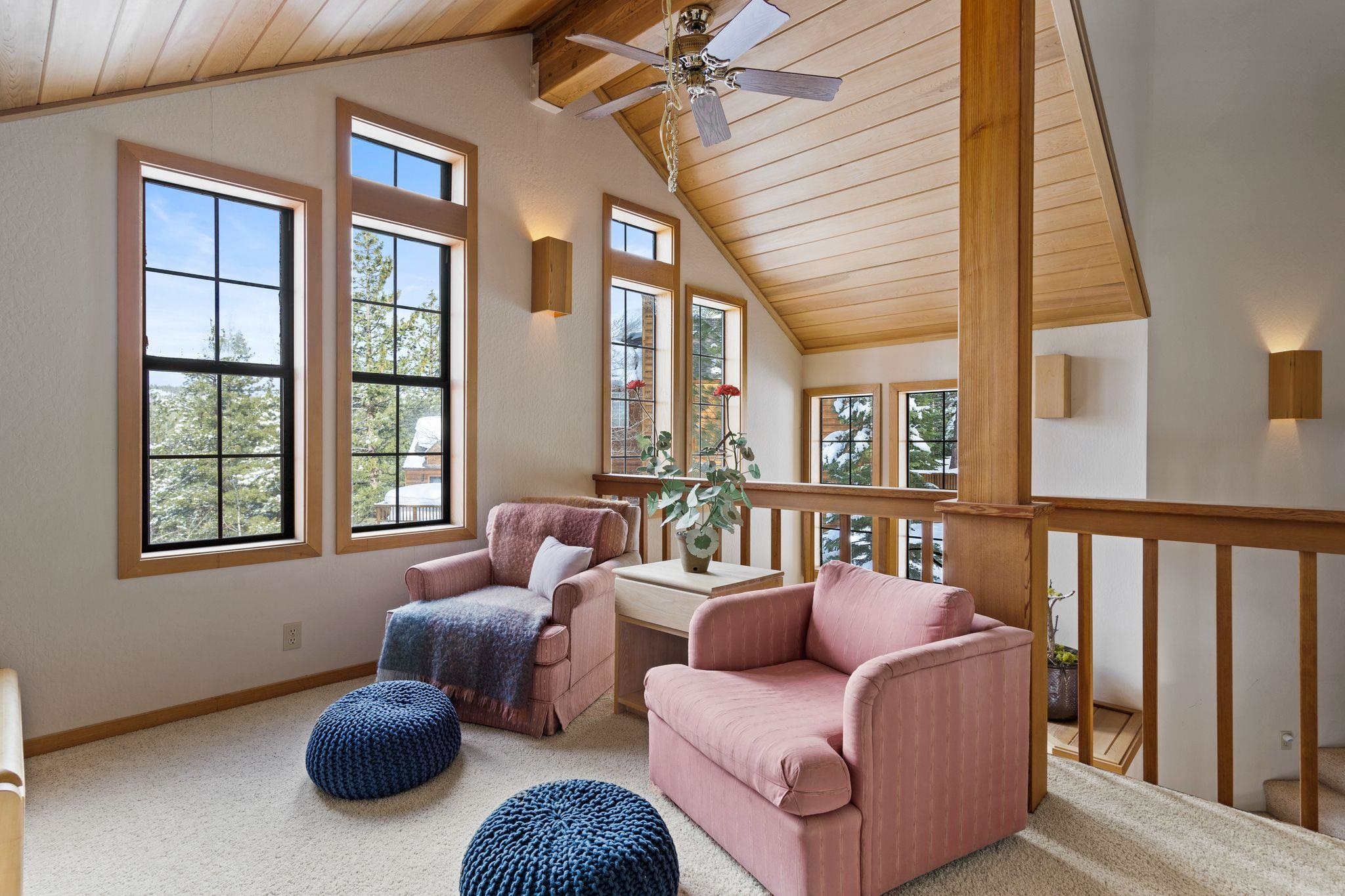 721 Conifer