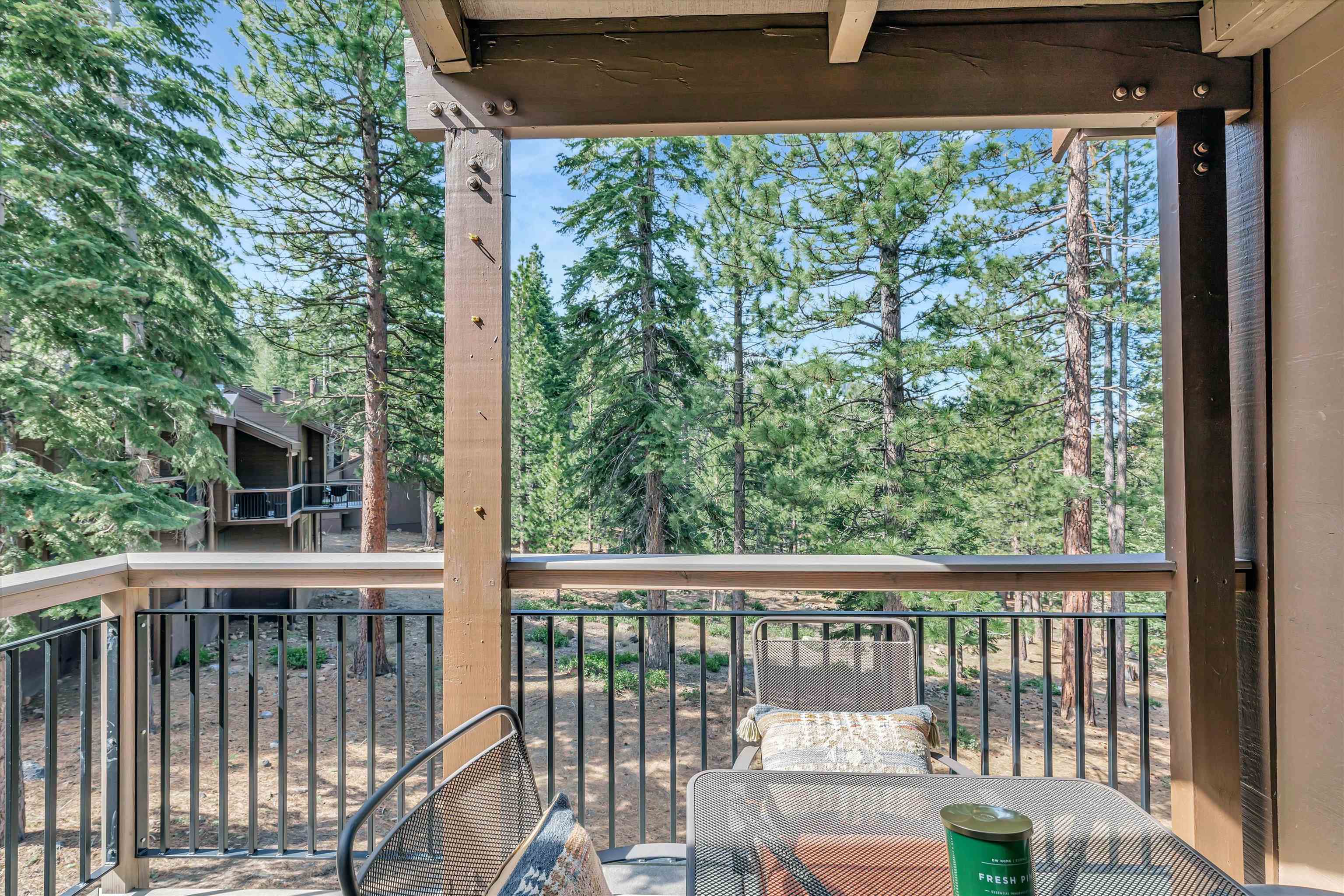 6024 Mill Camp