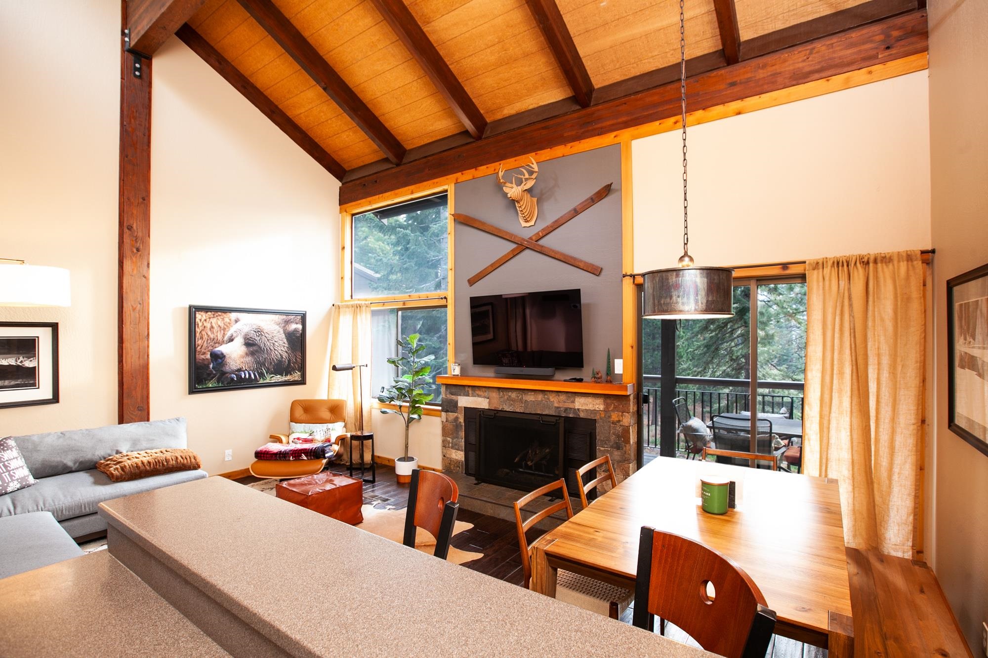 6024 Mill Camp