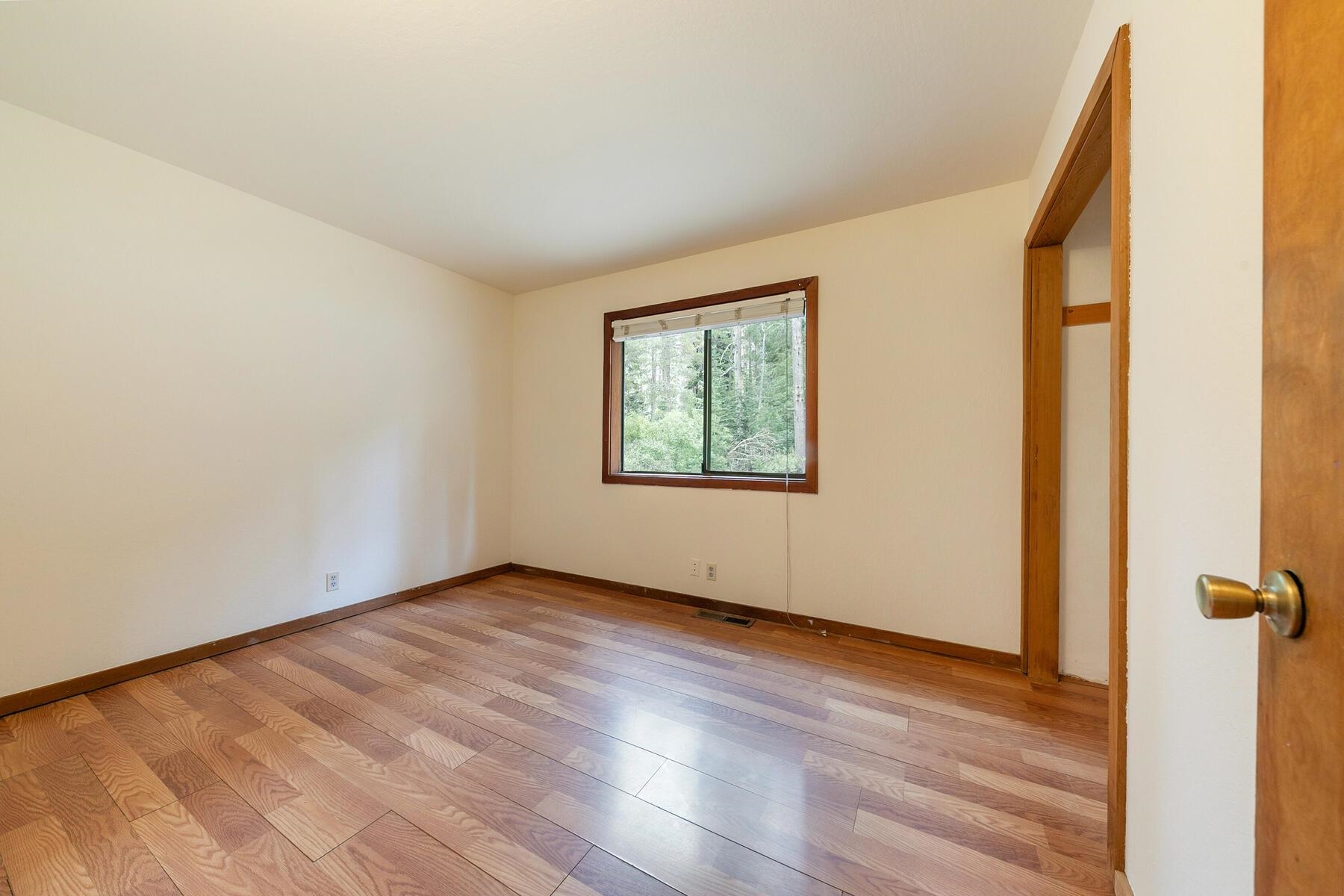 10037 E Alder Creek Road