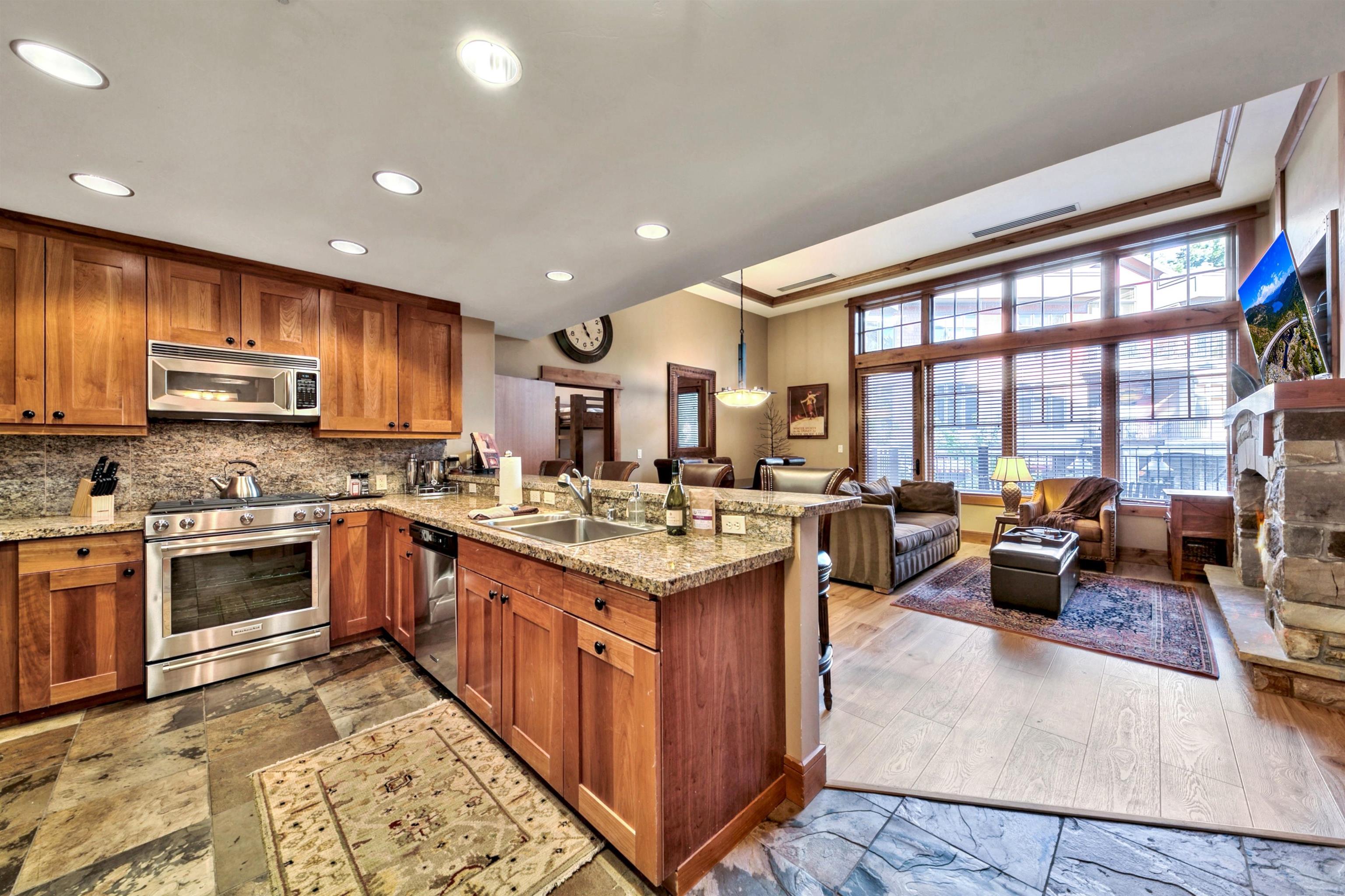 8001 Northstar Drive Unit: 101