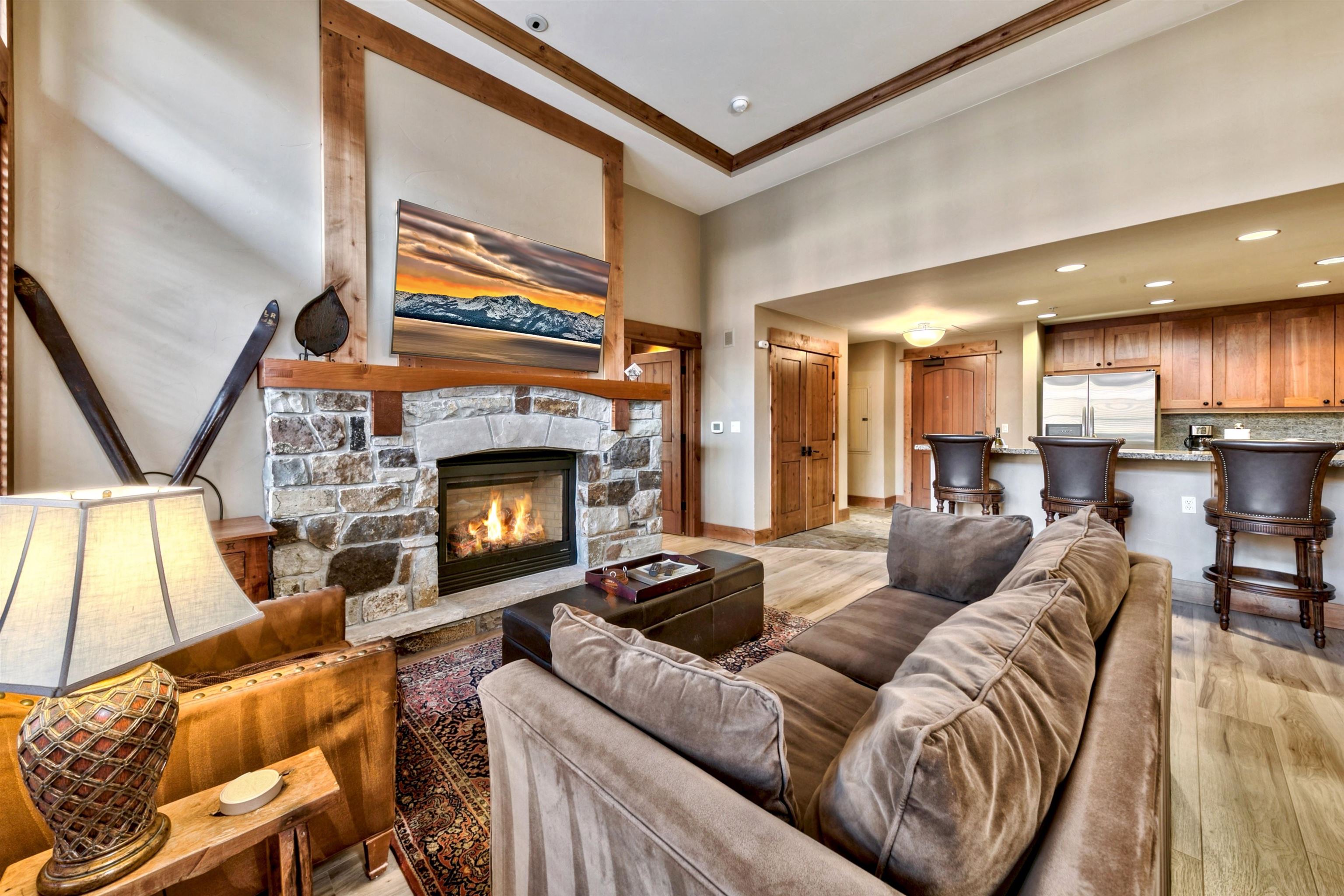 8001 Northstar Drive Unit: 101