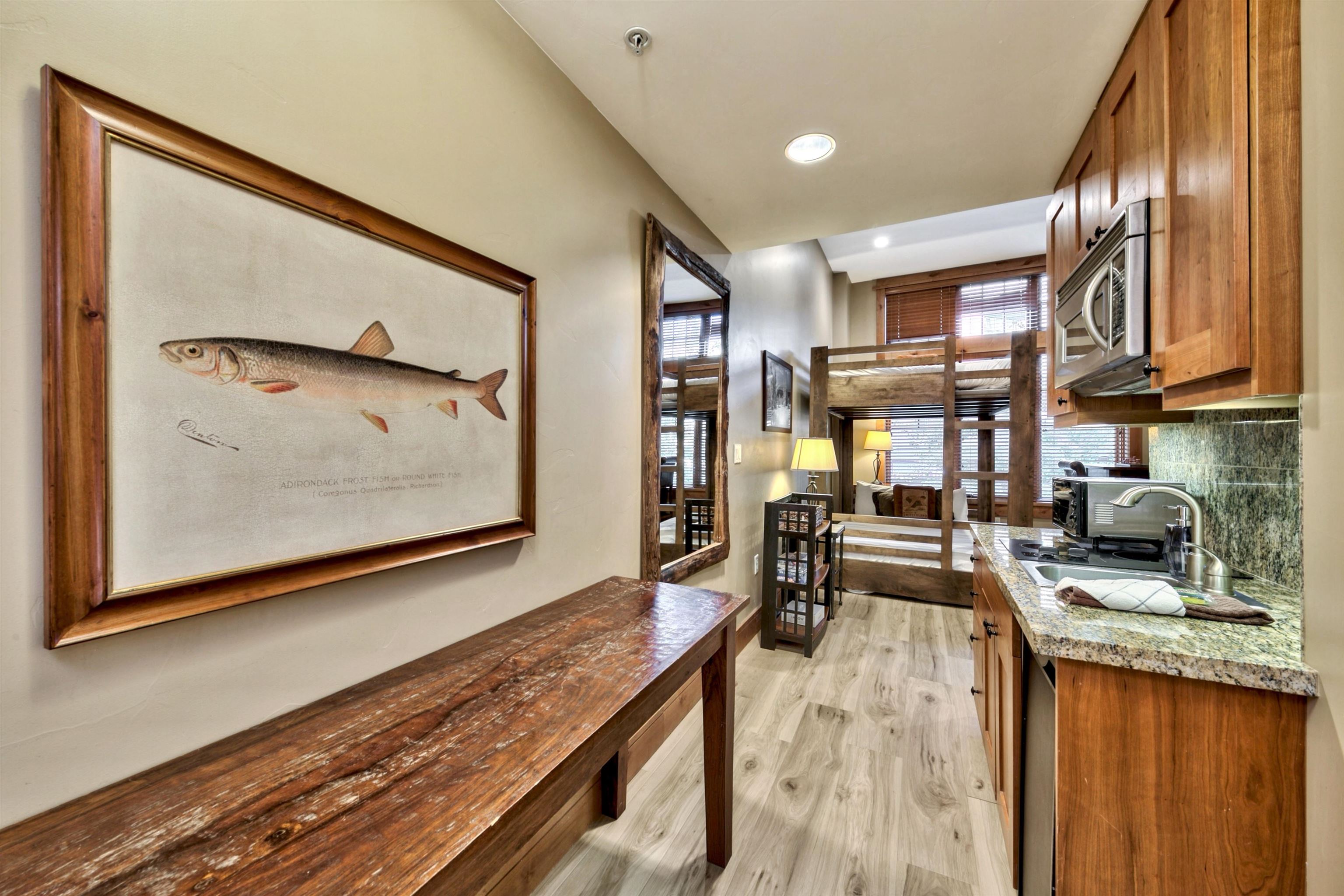 8001 Northstar Drive Unit: 101