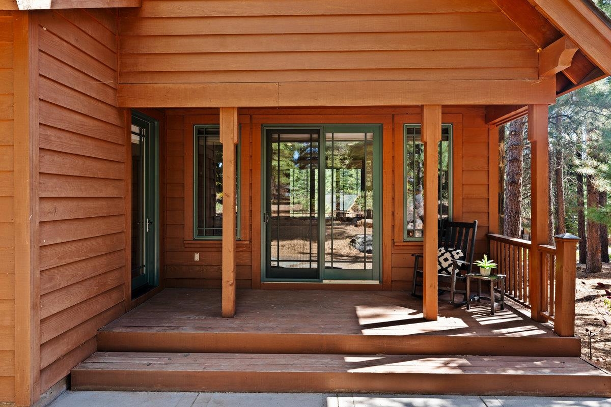 2104 Eagle Feather
