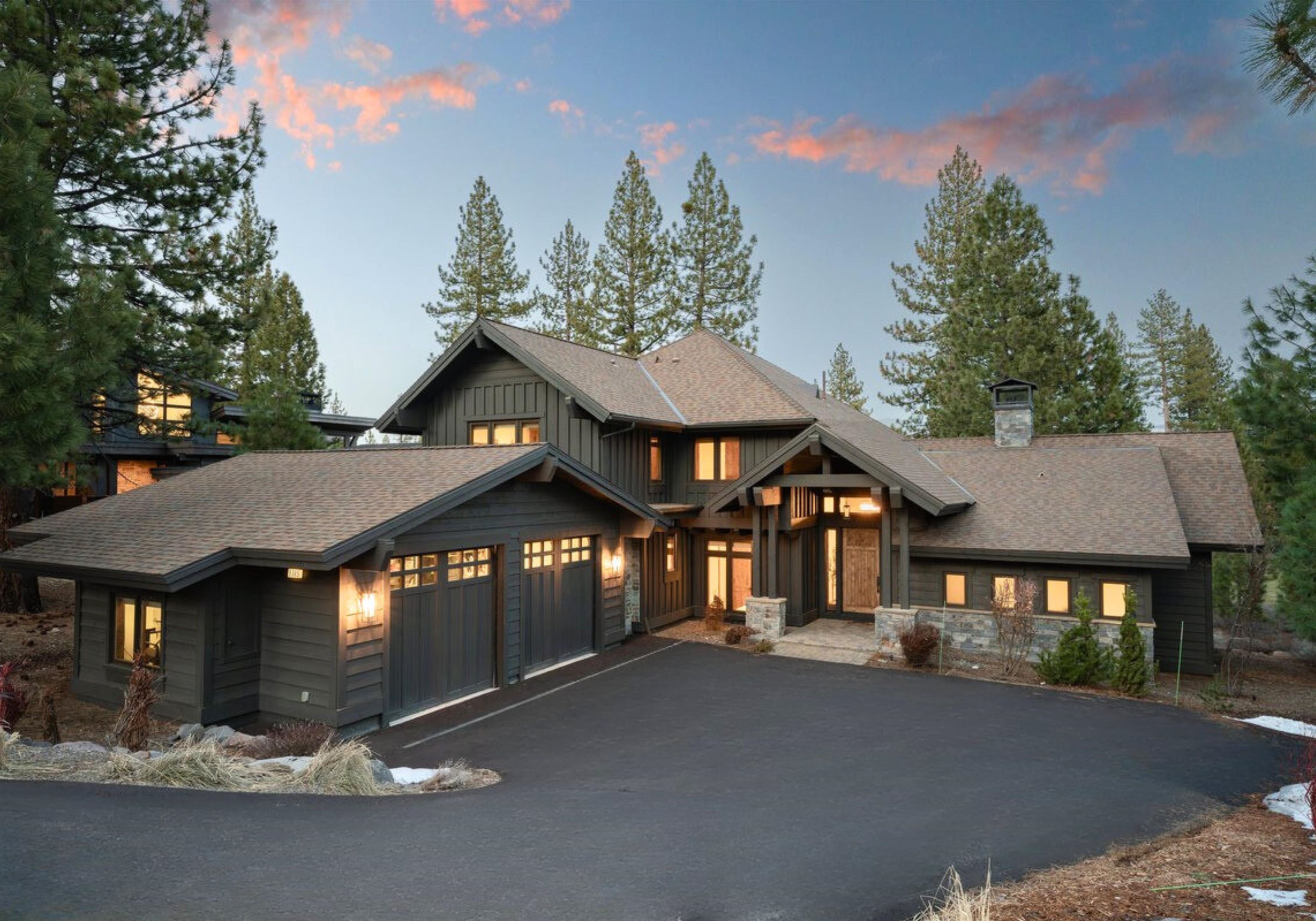 9305 Heartwood Drive