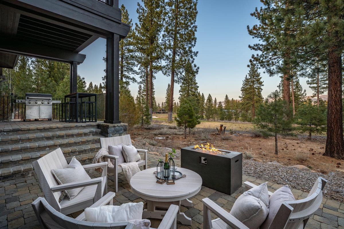 9305 Heartwood Drive