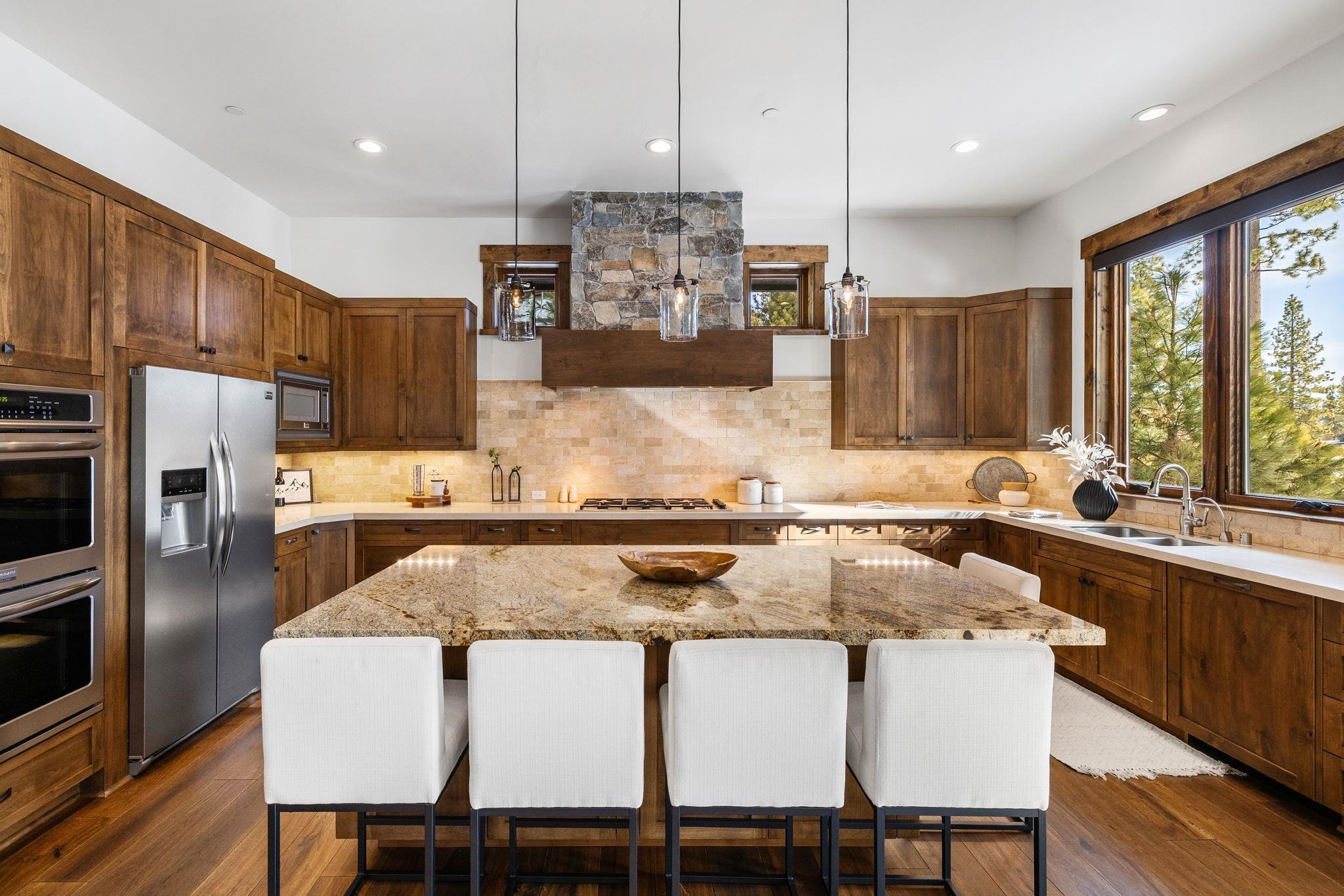 9305 Heartwood Drive