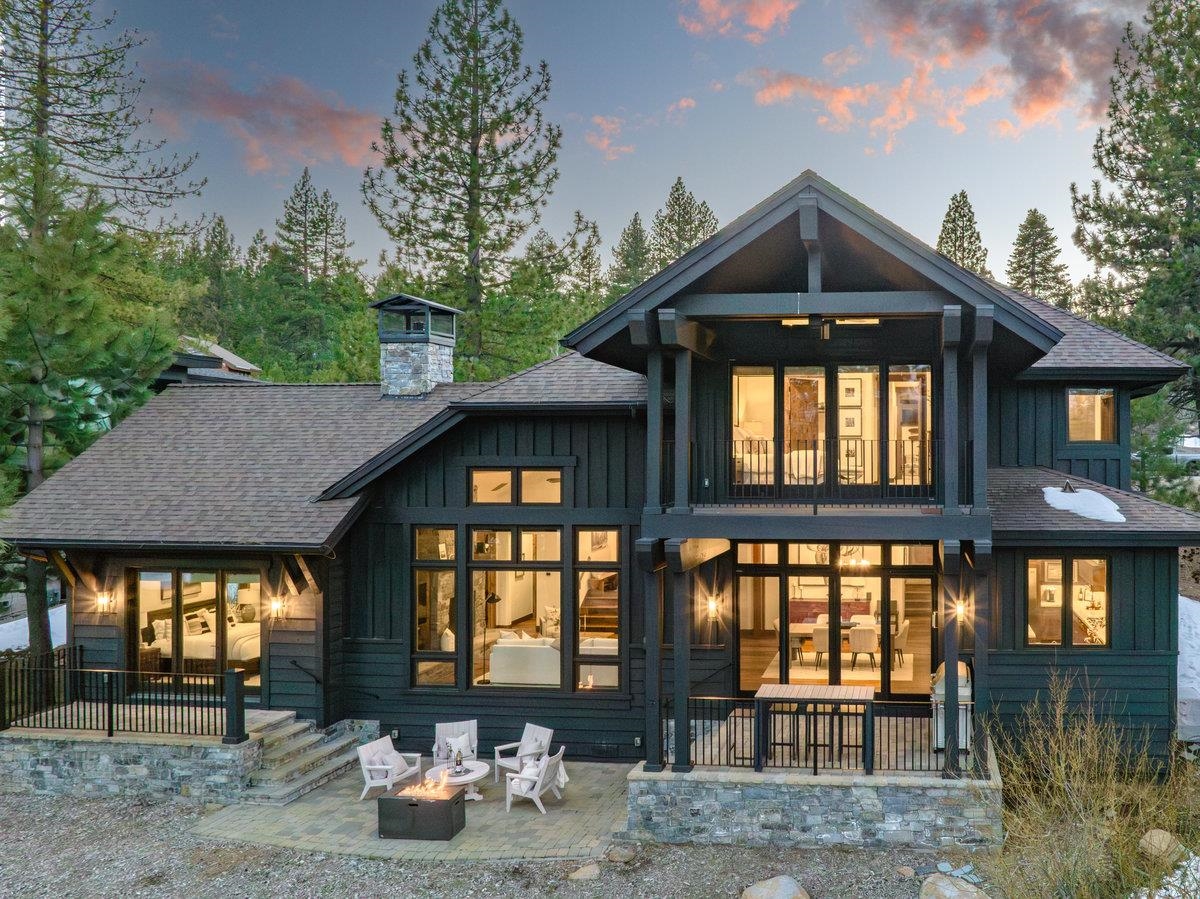 9305 Heartwood Drive