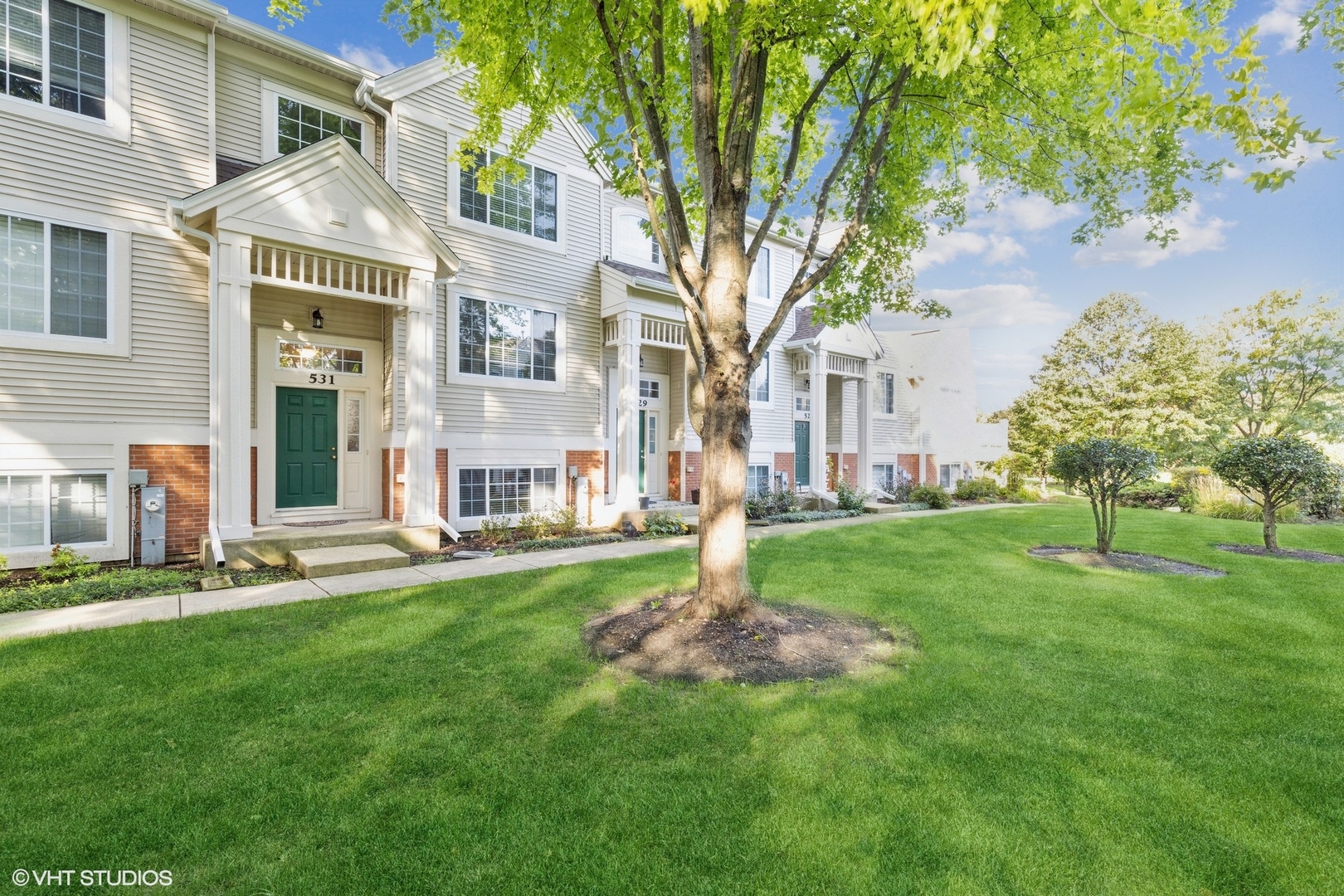 531 Cary Woods Circle