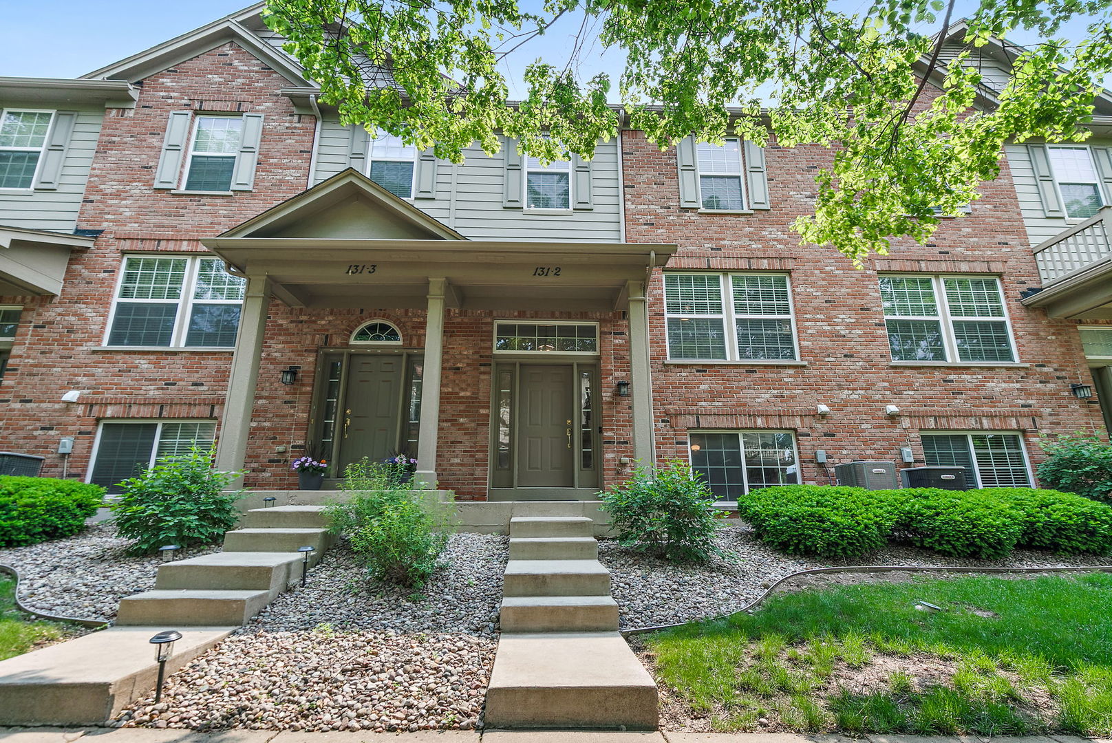 131 Bristol Lane Unit: 2